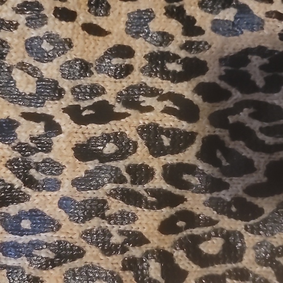 Elizabeth and James leopard cheetah black vinyl print wool cardigan sweater S - Picture 4 of 8